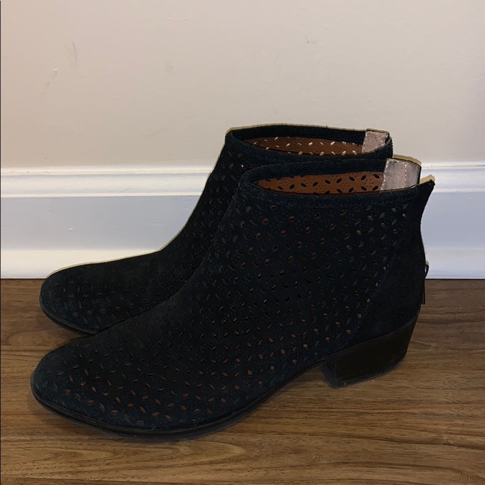 Lucky Brand ankle boots